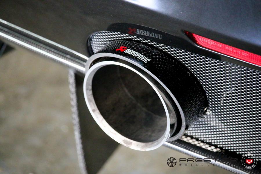 Детали экстерьера Ferrari 488 Spider on Vossen Wheels (VPS-314) 2016 года  (фото 9 из 25)